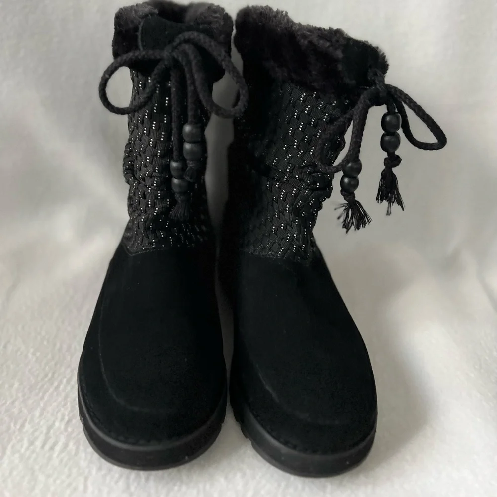 Skechers size faux